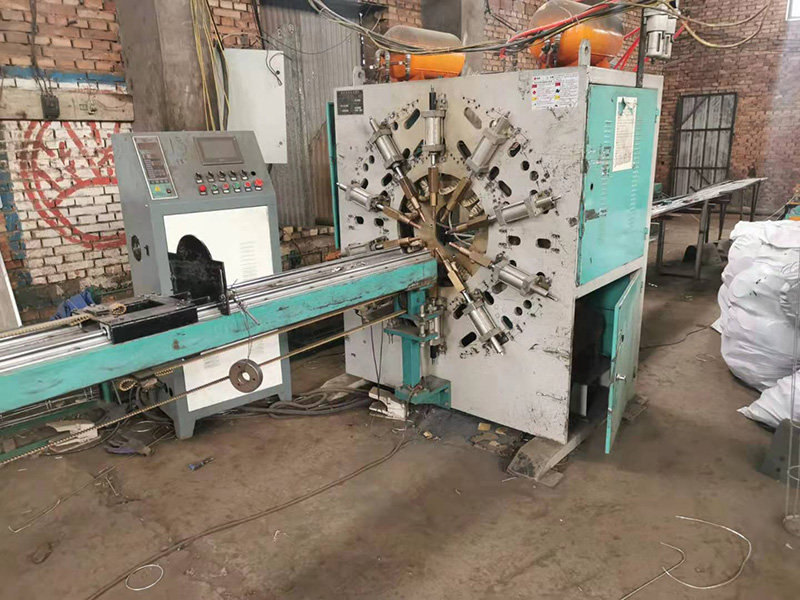 全自動袋籠電焊機